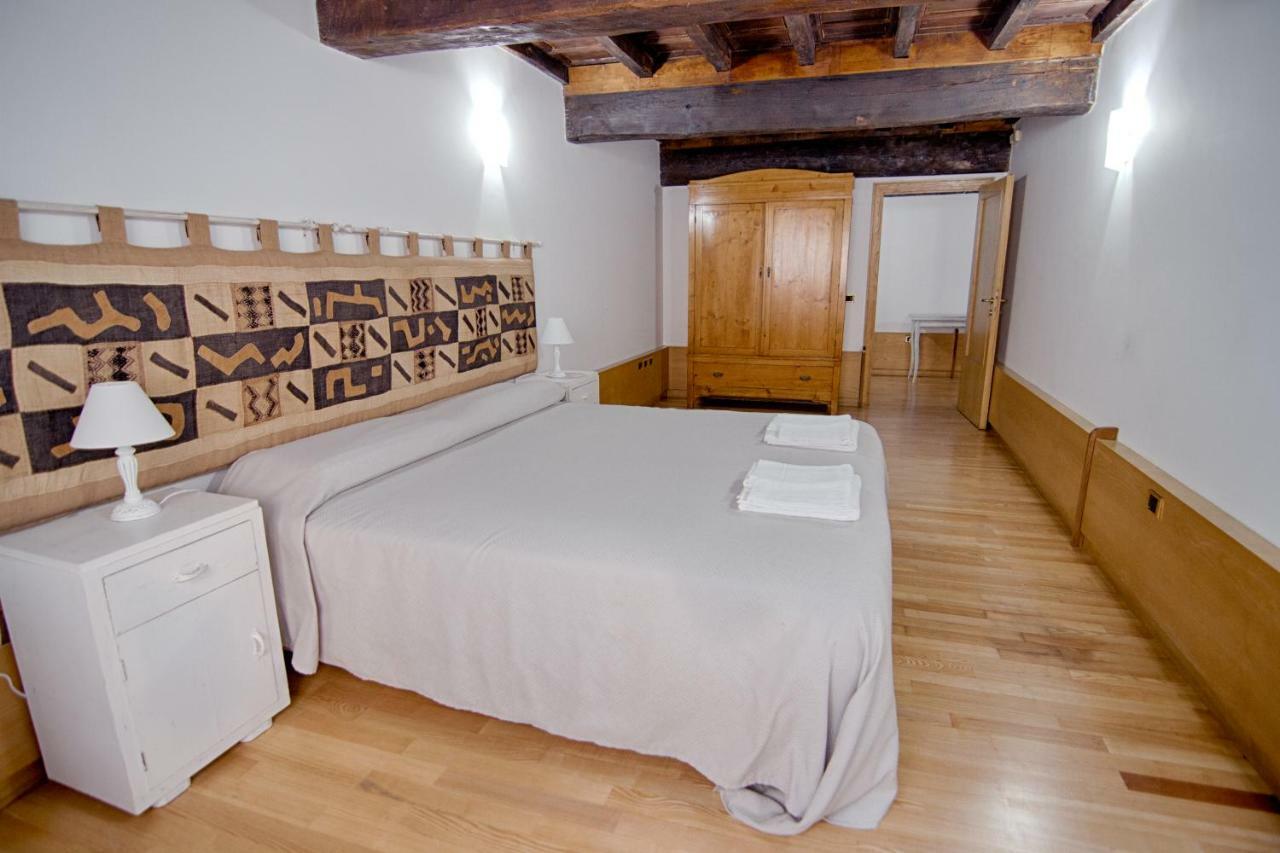 Rinidia - Roma Centro Apartment Luaran gambar