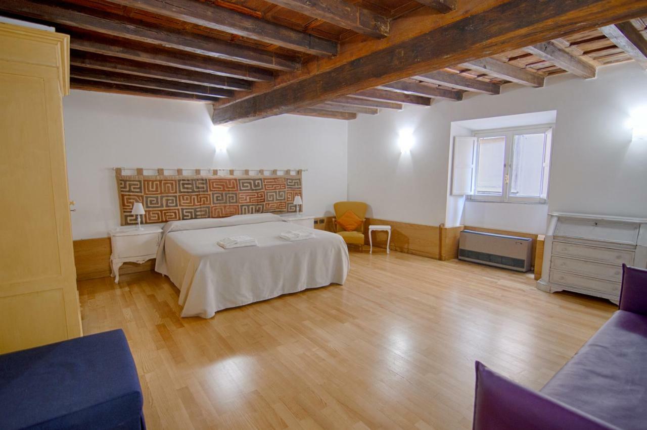 Rinidia - Roma Centro Apartment Luaran gambar